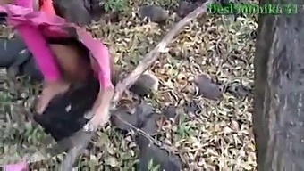 Desi Girl Enjoys Passionate Sex In The Wilderness