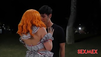 Emily Thorne'S Halloween-Themed Seductive And Thrilling Show