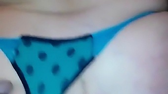 Sucking And Swallowing: A Deepthroat Experience