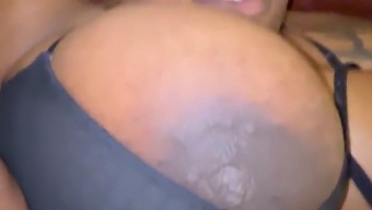 یه Cumshot عظیم داخل دهنش کردم که زل زد تو چشمام